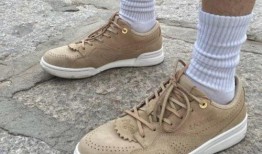 李宁新拖鞋爆料视频,时尚与舒适并存，揭秘设计亮点